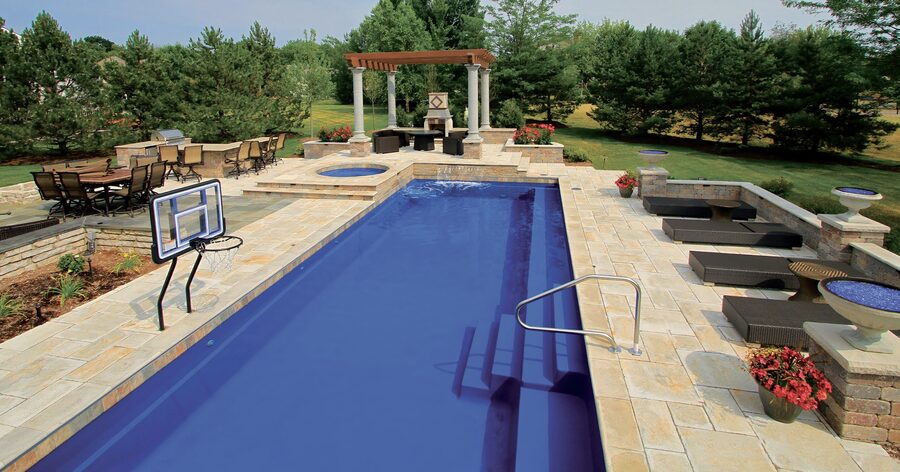 The Marvelous fiberglass pool by Imagine Pools